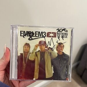 Emblem3 Signed 'Nothing to Lose' CD